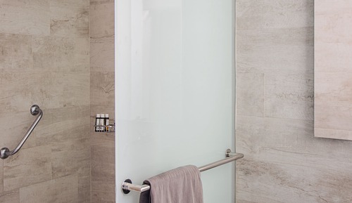 Habitación Deluxe con 1 cama doble o 2 individuales, acceso a la piscina