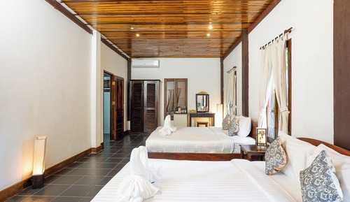 Deluxe Family Room with Garden View