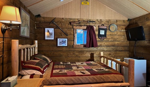Miner's Cabin (Shared Restroom)