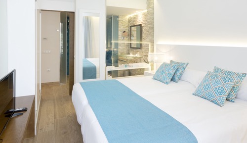 Suite, balcón (2 adults)