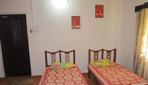 Habitación básica doble, 1 cama doble, fumadores