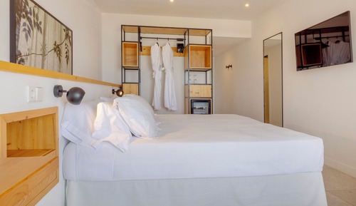 Habitación doble de uso individual, balcón