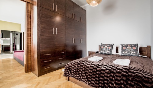 Suite exclusiva, 1 cama de matrimonio grande con sofá cama