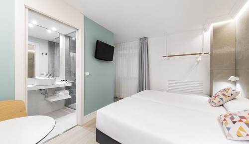 Habitación económica con 2 camas individuales