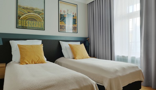 Apartamento, 2 habitaciones, balcón