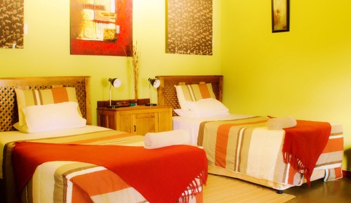 Habitación Confort con 2 camas individuales