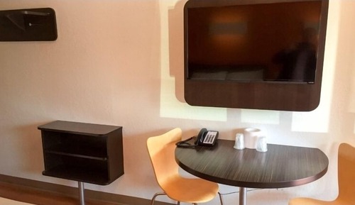 Superior Room, 1 Queen Bed, Accessible, Non Smoking