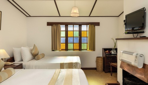 Habitación estándar con 1 cama doble o 2 individuales, 1 habitación, no fumadores, vistas al jardín