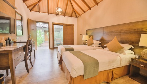 Habitación individual superior, 1 cama de matrimonio grande, vistas al jardín, junto a la playa