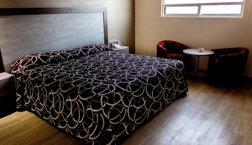 Habitación estándar, 1 cama de matrimonio grande