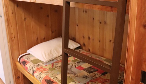 Cabaña, varias camas, cocina