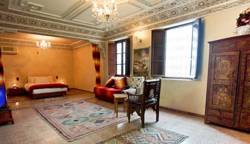 Panoramic Suite, 1 King Bed, City View