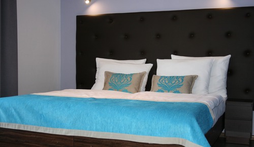 Habitación estándar con 1 cama doble o 2 individuales