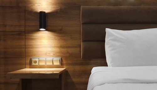 Habitación económica, 1 cama doble, no fumadores, baño privado
