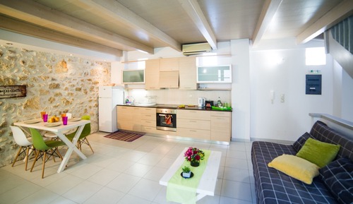 Dúplex superior, balcón (Maisonette)