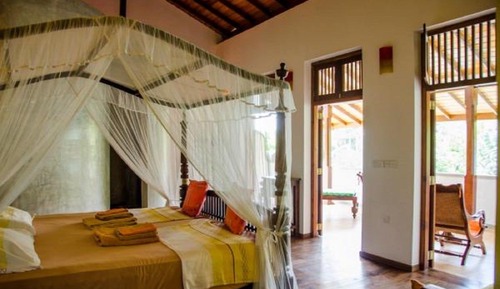 Suite junior, balcón