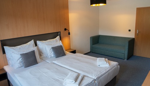 Habitación superior con 1 cama doble o 2 individuales (with AquaPark 2hr./day)
