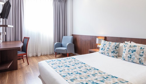 Habitación con 1 cama doble o 2 individuales