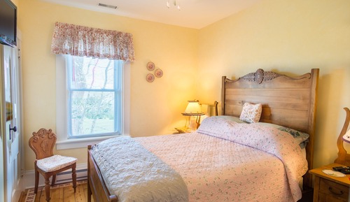 Habitación económica doble, 1 cama doble, baño privado, vistas a la bahía