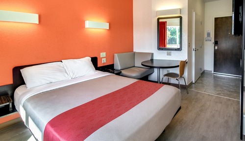 Habitación Deluxe, 1 cama de matrimonio, no fumadores, frigorífico y microondas