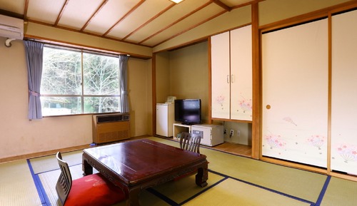 Habitación económica, vistas al jardín (Japanese-Style, with Private Toilet)