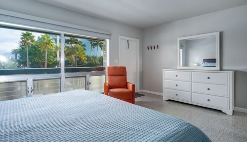 Suite estudio, 1 cama de matrimonio grande, cocina