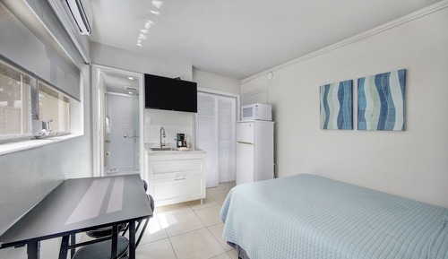 Habitación básica, 1 cama de matrimonio
