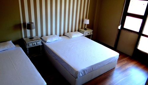 Suite familiar, baño privado (Triple)