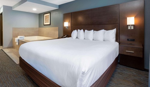 Suite superior, 1 cama de matrimonio grande, no fumadores, bañera de hidromasaje