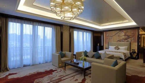 Suite presidencial, varias camas, no fumadores
