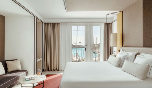 Habitación Deluxe, vistas al puerto deportivo