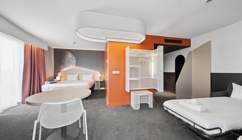 Suite junior, varias camas
