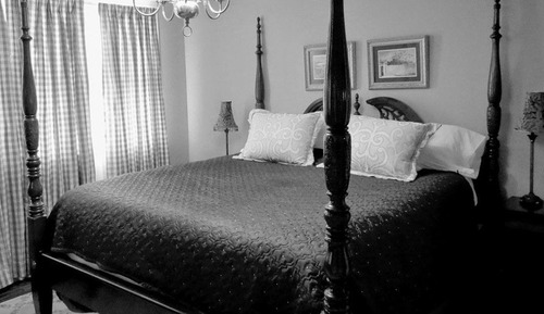 Habitación clásica, 1 cama de matrimonio grande, baño compartido