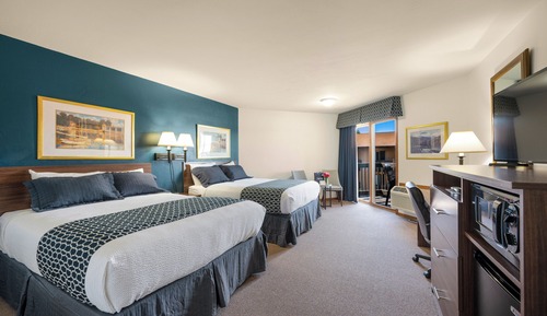 Habitación estándar doble, 2 camas de matrimonio, vistas al puerto
