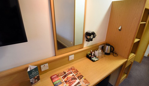 Habitación con 2 camas individuales