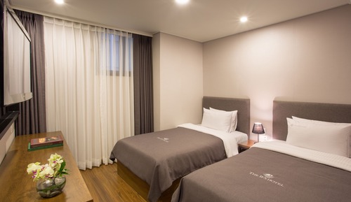 Habitación familiar con 2 camas individuales