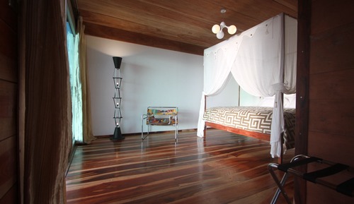 Bungalow exclusivo, 1 cama de matrimonio grande, vistas al mar