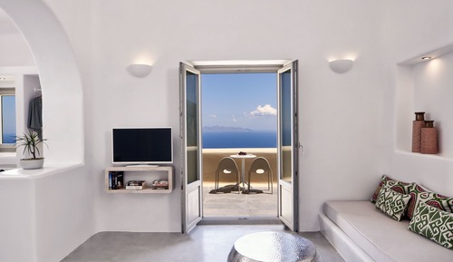 Executive Suite, Heated Tub (Private)