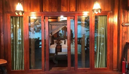 Deluxe Sea View Upper Room
