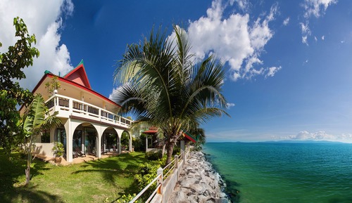 Beachfront Villa 3 Bedrooms