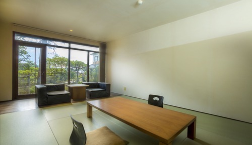 Habitación tradicional (Japanese 1F, ages 12+ only)
