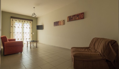 Apartamento, vistas al mar