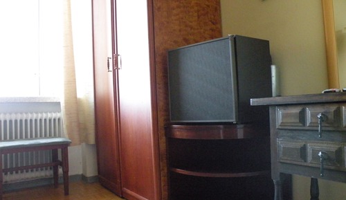 Habitación individual, baño compartido