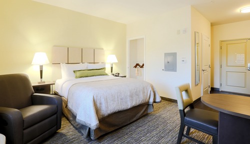 Suite estudio, 1 cama de matrimonio, accesible para personas con discapacidad (Accessible Tub)