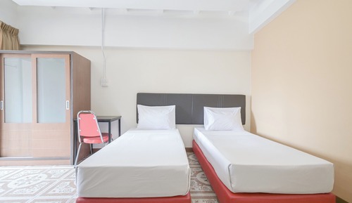 Habitación superior con 2 camas individuales