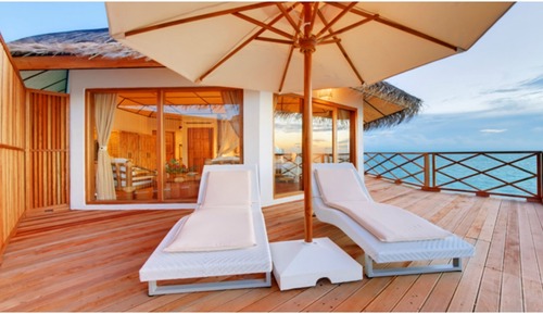 Bungalow superior, sobre el agua