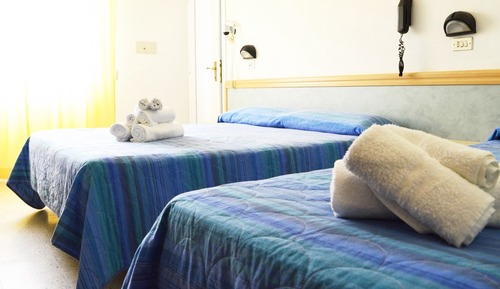 Habitación triple estándar