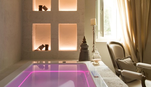 Habitación exclusiva con 1 cama doble o 2 individuales (SPA)