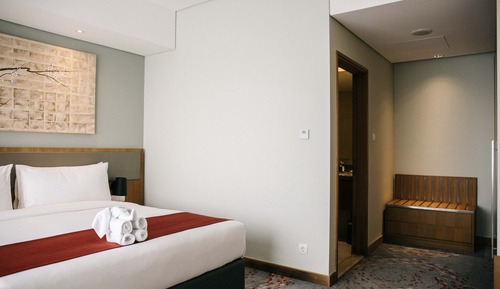 Habitación estándar, 1 cama de matrimonio grande, vistas a la ciudad