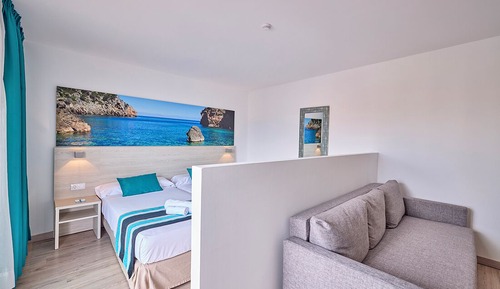 Suite junior, balcón